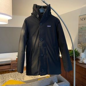 Patagonia Frozen Range Parka